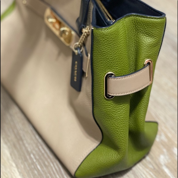 Coach Purse - Picture 9 of 10